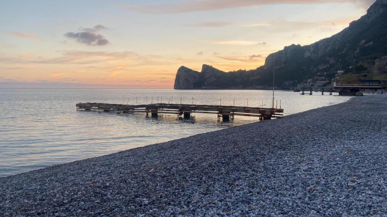 La Casa Al Mare Apartman Nerano Kültér fotó